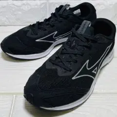 【極美品】MIZUNO デュエルソニック 4 ワイド 23.5 ランニング 黒のサムネイル
