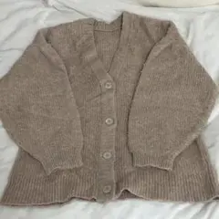 ベージュ ニットカーディガン バルーン袖
