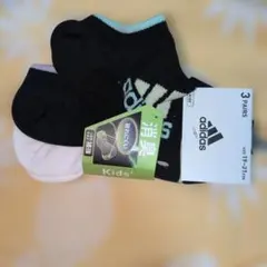 新品.未使用 adidas キッズ靴下 3足セット 19-21cm