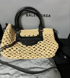 新品！BALENCIAGA Panier XS ラフィアかごバッグ ブルー - メルカリ