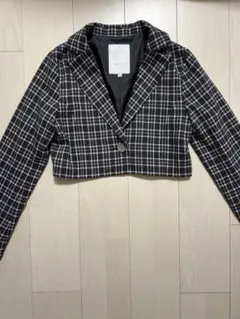 着用1回のみ　マーキュリーデュオ　チェックショートジャケット　グレー
