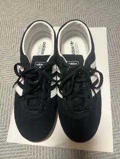 adidas Gazelle ブラック　スニーカー