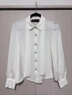 リボンタイブラウス