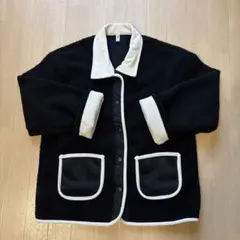 フリースジャケット 黒と白のコンビ