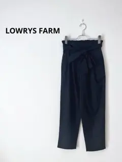 【美品】LOWRYS FARM 紐付きリボンカジュアルパンツ　ブラック
