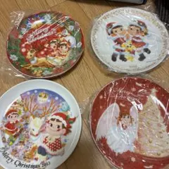 不二家 ペコちゃん クリスマスプレート 4枚セットのサムネイル