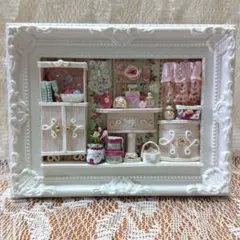 エコクラフトミニチュア雑貨　ピンクのお部屋　フレームのサムネイル