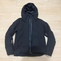 水沢ダウン デサントオルテライン ダウンジャケット 黒 メンズM