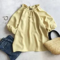 美品 ◆ IENA LA BOUCLE ブラウス　くすみイエロー　春色　リボン