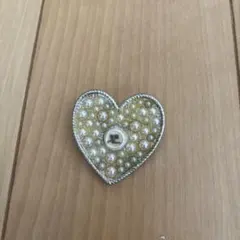 お値下げ中クレージュ　ヴィンテージ　ブローチ