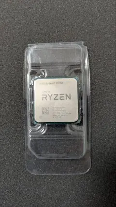 AMD Ryzen 7 3700X CPU 本体