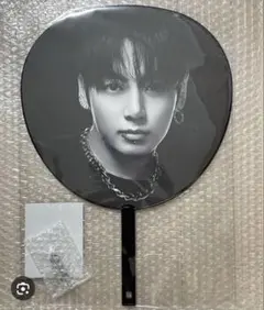 BTS ARIRANG Image Picket うちわ V テテ - メルカリ