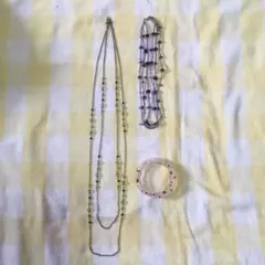 ネックレス　2点　ブレスレット　1点　ビーズアクセサリー　3点