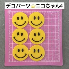 昭和レトロ ラブピース スマイル 缶バッジ 初代のニコちゃんスマイル