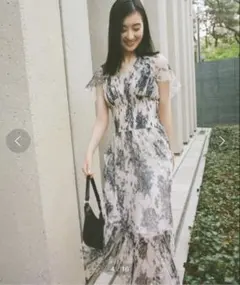 正規品　Sustainableプリントケープチュールドレス　snidel