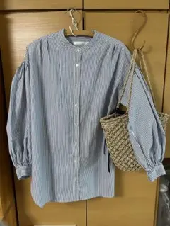バンドカラーブラウス