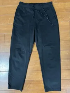 【美品】UNIQLOブラック イージーパンツ Sサイズ