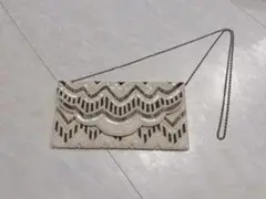 最終値下げ　美品NINA BAGS ビーズ刺繍 クラッチバッグ