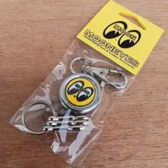 ムーンアイズ リール キーホルダーのサムネイル
