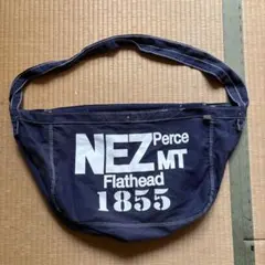 マタタビ未使用ニュースペーパー柄ハンドバック①セカンドバック 英字 
