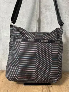 美品【レスポートサック】カラフル ストライプ ボーダー ショルダーバッグ 黒 美品【レスポートサック】カラフル ストライプ ボーダー ショルダー