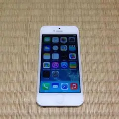 iPhone5 16GB au 美品 完済済み SoftBank iPhone5 16GB ND298J/A ホワイト|中古スマートフォン