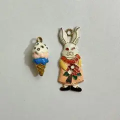 ウサギ アイスクリーム チャーム 2点セット ハンドメイド 素材