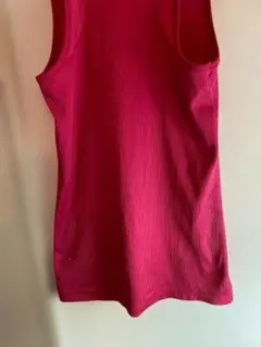 アンダーアーマーピンクリブ編みタンクトップスポーツエクササイズ上