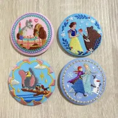ディズニー刺繍缶バッジ　4個セット
