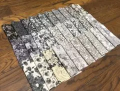 リバティ♡はぎれセット/10㎝角・30枚（モノトーン）