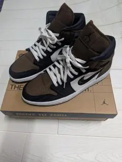 Nike Air Jordan 1　MID　オリーブ　ブラウン　ウィメンズ