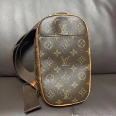 Louis Vuitton モノグラム ボディバッグ