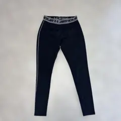 アンダーアーマー