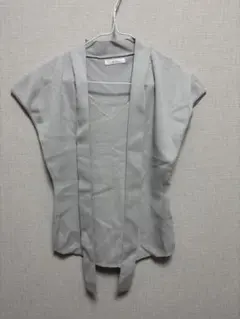 【タグ付】Qung Good Lady Bow Tie Top ライトグレー