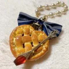 TiTi フェイクスイーツ ベリーパイ バッグチャーム