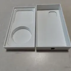 iPhone13グリーンの空箱のみ