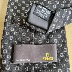フェンディ　ネクタイ