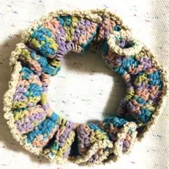 ハンドメイド シュシュ キラキラフリル 段染め糸 カラフル 約10.5cm