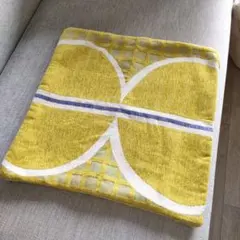 【12/11お値下げ】クッションカバー　北欧風　45✕45cm　イエロー