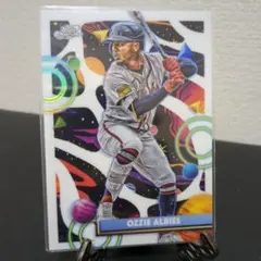 Topps Ozzie Albies white hole refractor