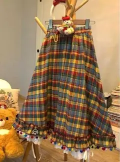 チェック柄 フレアスカート ポンポン付き