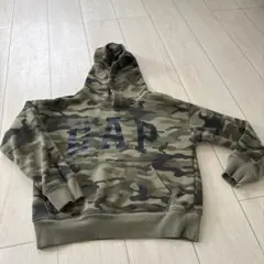 GAP 迷彩柄 子供用パーカー　140センチ