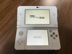 newニンテンドー3DS ホワイト 本体　ソフト数本付き