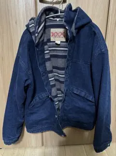 Item thumbnail for item 301a3598-e44d-4ad8-b4db-2dcc11470a80