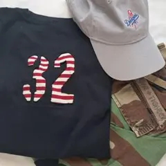 く*ん様 オールドUNIQLO　ナンバリングロングTシャツ