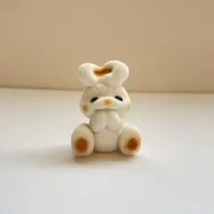 ポップコーンくま　うるうるうさぎ　ガチャガチャ