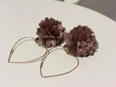 Item thumbnail for item 907eaa1d-5712-4b26-a86b-c196b78103ab