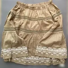 NE QUITTEZ PAS 刺繍入り長袖オフショルダーブラウス　新品未使用のサムネイル