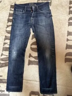 H&M ダークブルー ストレートデニム　31 32