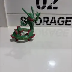 ポケモン　レックウザ　フィギュア